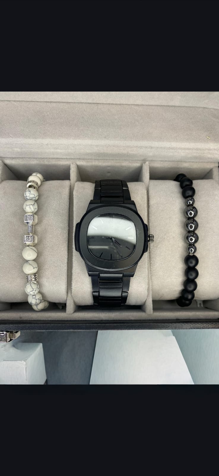 Reloj Minimalista Black Edition con Malla Metálica